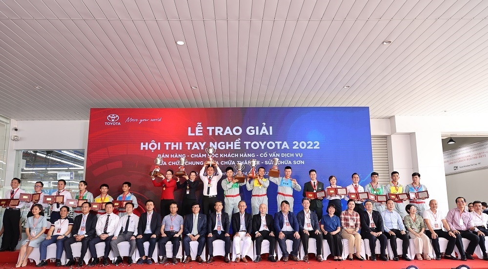 tung bung chung ket hoi thi tay nghe toyota 2022 hinh anh 1