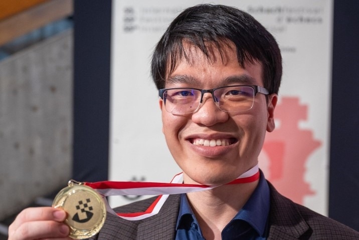 liem wins championship title at biel chess international tournament picture 1