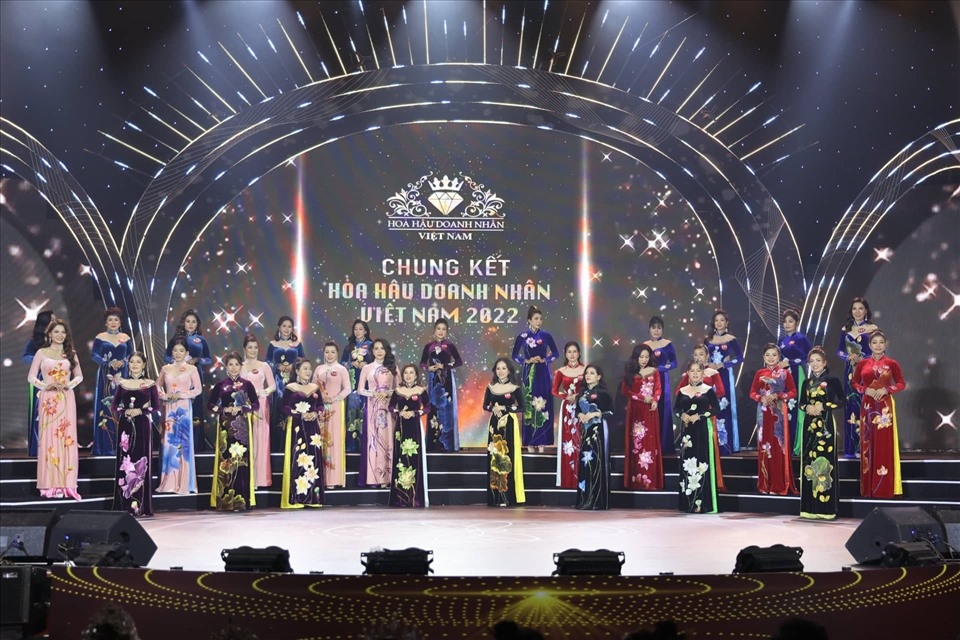 mac thi minh wins miss vietnam entrepreneur 2022 crown picture 1