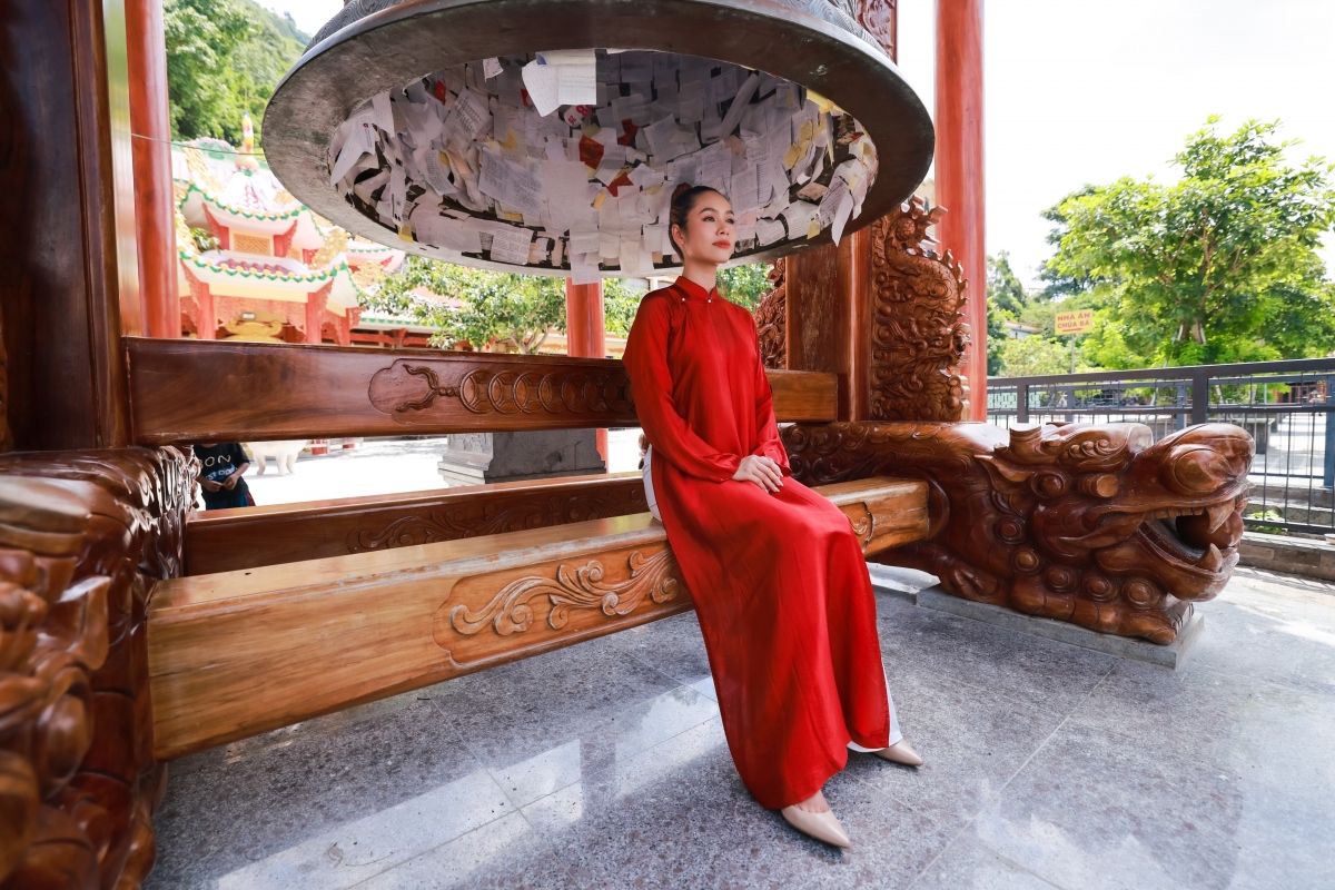 mê mẩn nhan sắc của Á hậu hoàng my trong bộ ảnh du lịch khám phá tây ninh hình ảnh 14 me man nhan sac cua A hau hoang my trong bo anh du lich kham pha tay ninh hinh anh 14