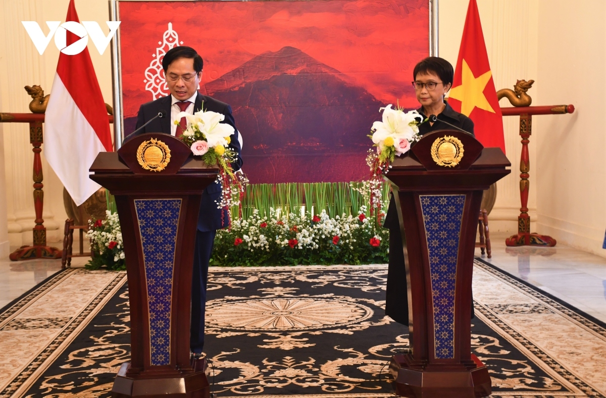 vietnam, indonesia set sights on us 15 billion trade by 2028 picture 2