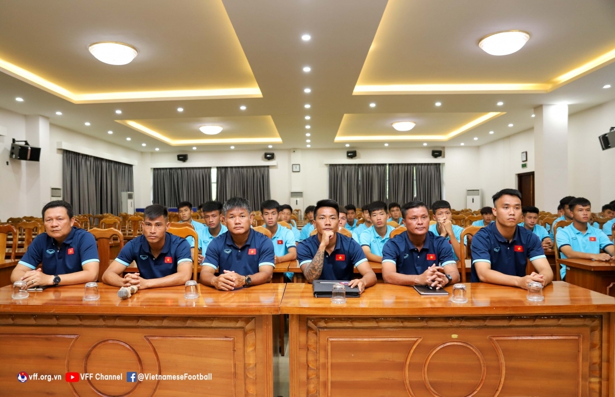 vn football teams to compete in youth tournaments in indonesia picture 1
