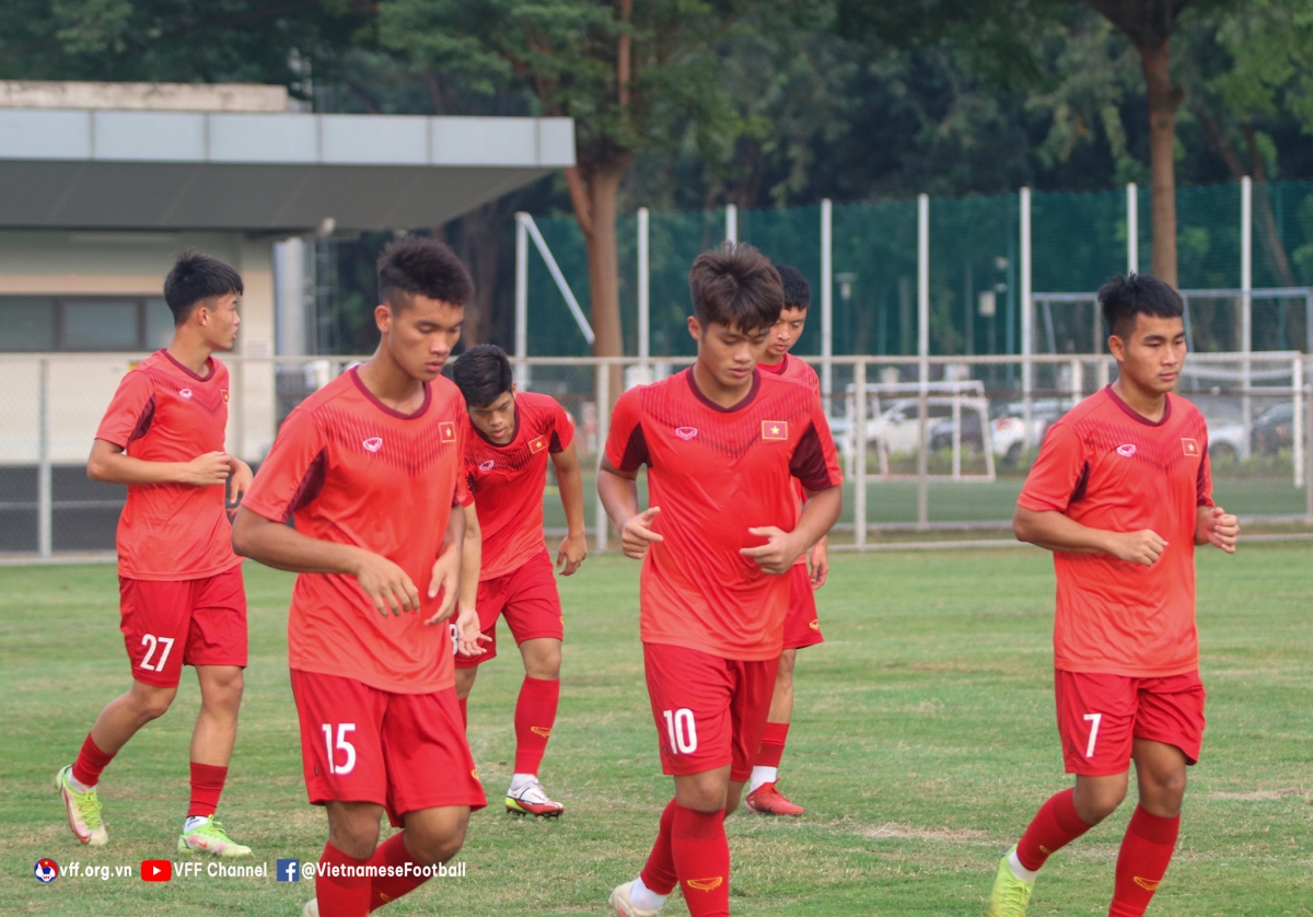 u19 viet nam tran day tu tin truoc tran dai chien voi u19 thai lan hinh anh 1