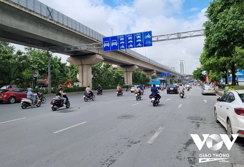 phan lan cung tren duong nguyen trai lieu co vua lam, vua rut kinh nghiem hinh anh 1