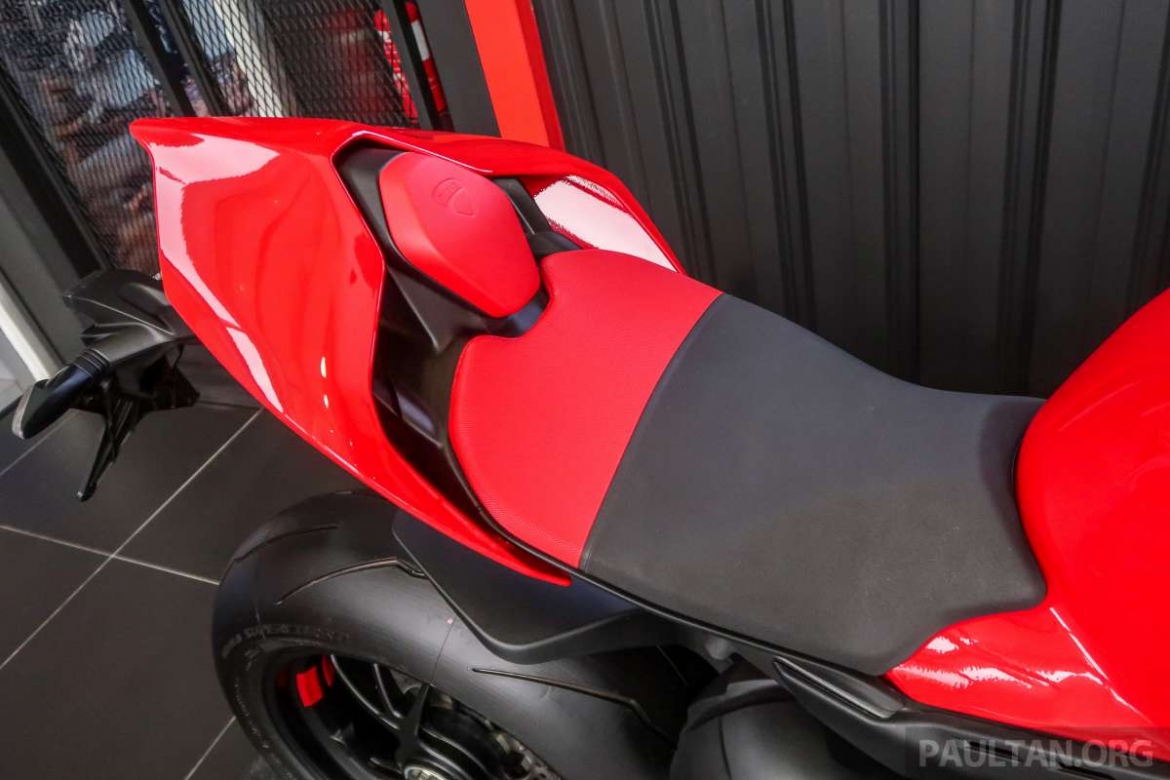 Ducati Panigale V4S 2023 