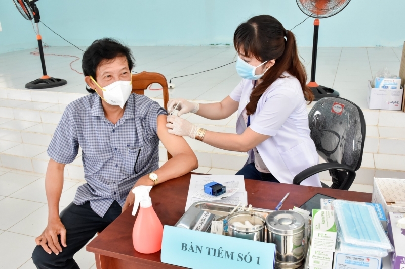 ĐBSCL tăng tốc tiêm vaccine phòng, chống Covid-19