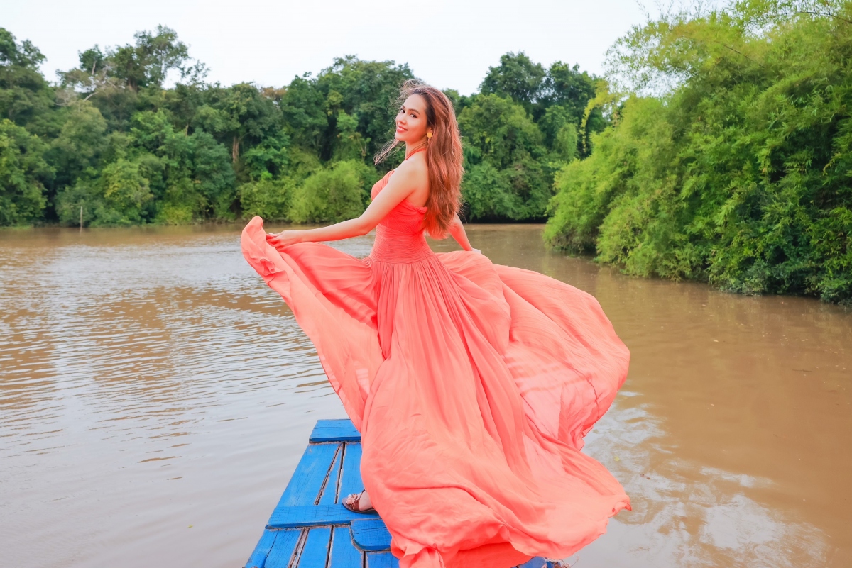 mê mẩn nhan sắc của Á hậu hoàng my trong bộ ảnh du lịch khám phá tây ninh hình ảnh 19 me man nhan sac cua A hau hoang my trong bo anh du lich kham pha tay ninh hinh anh 19