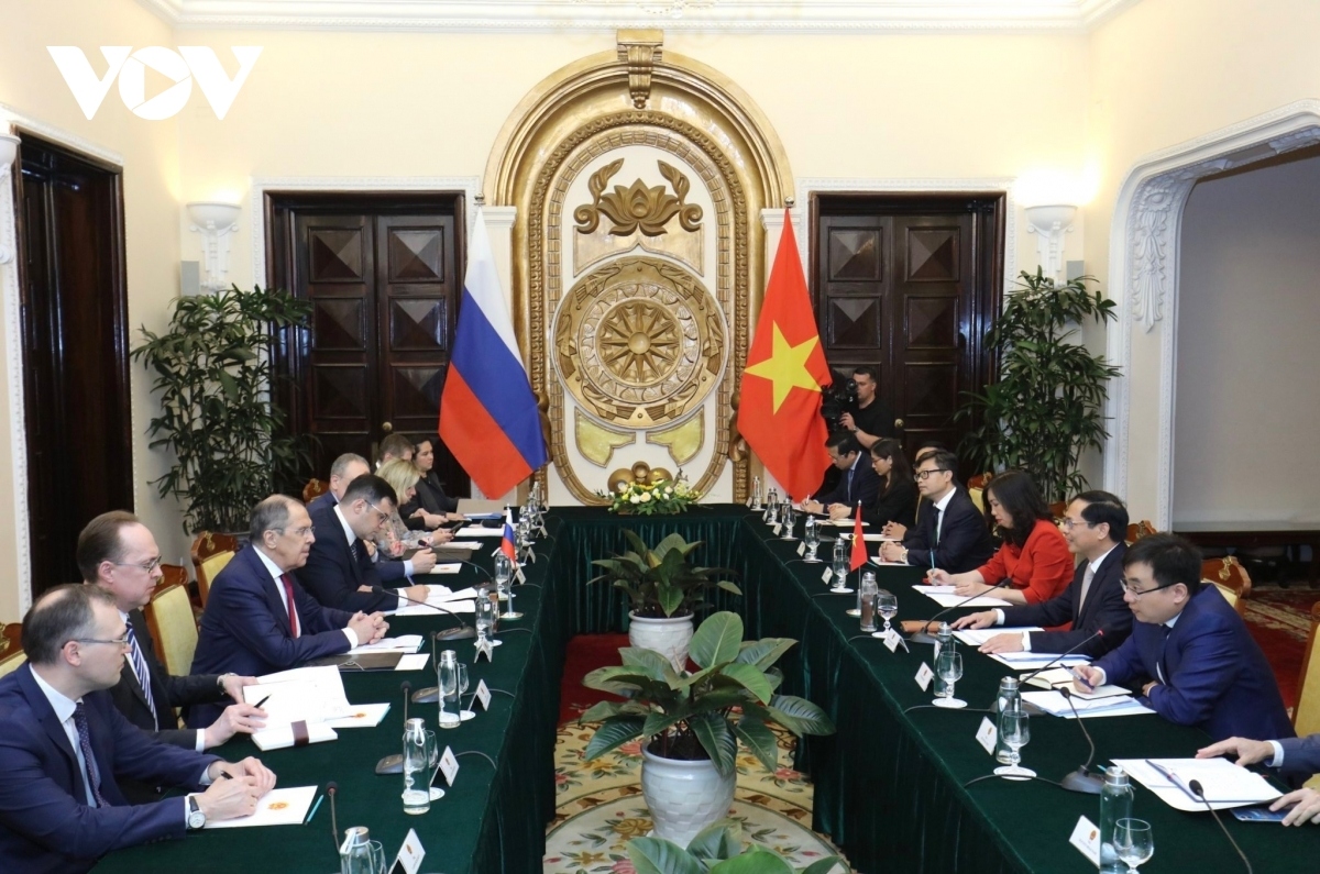 vietnam, russia agree to bolster closer partnership during hanoi talks picture 2 vietnam, russia agree to bolster closer partnership during hanoi talks picture 2