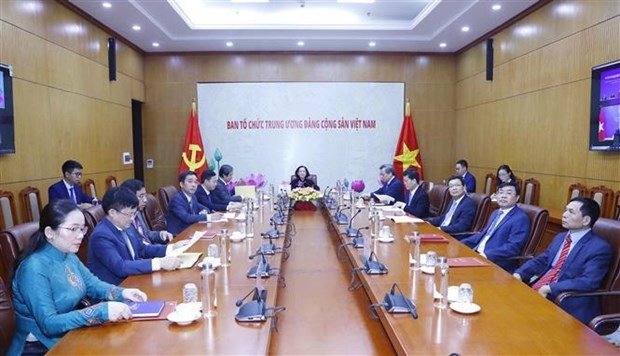 vietnamese, chinese parties intensify cooperation in personnel training picture 1