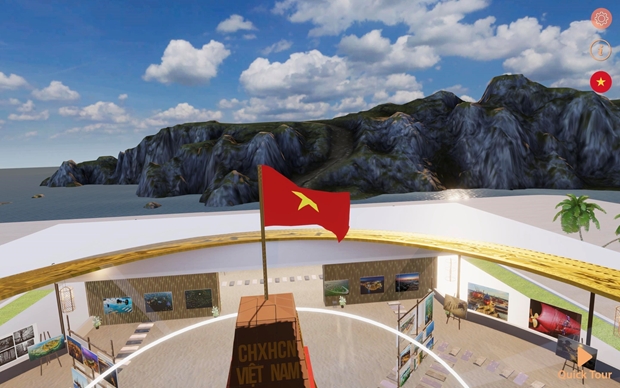 The "To quoc ben bo song" exhibition showcases 121 photos. 