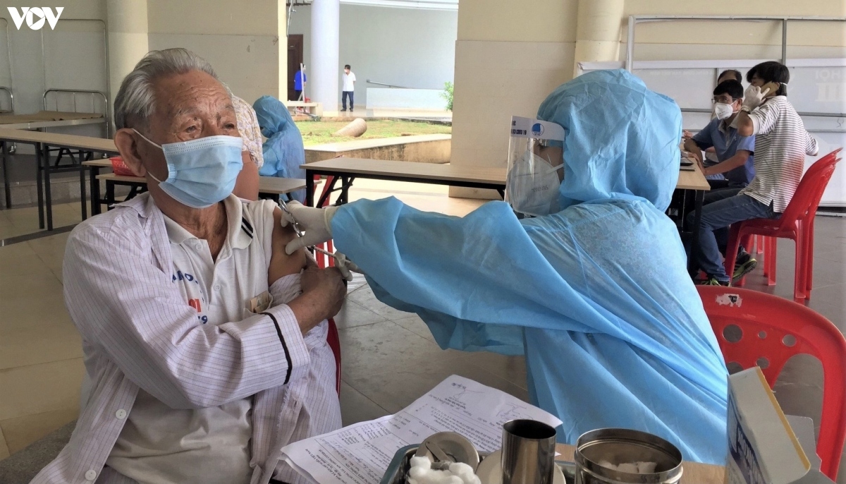 ba ria-vung tau co hon 58.600 lieu vaccine phong covid-19 het han hinh anh 1