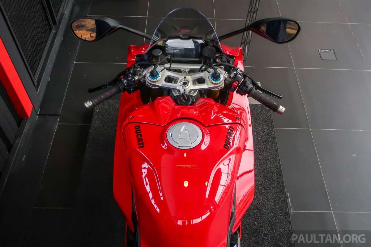 Ducati Panigale V4S 2023