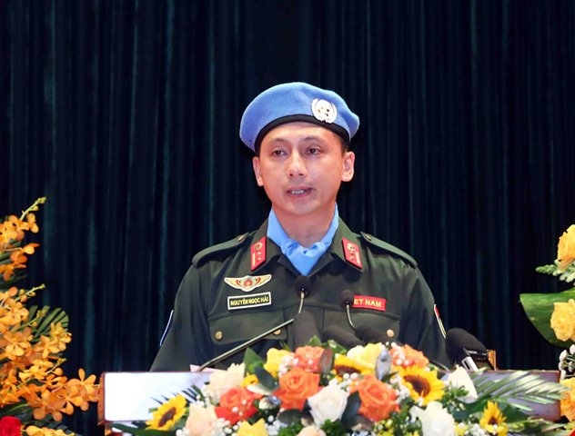 chủ tịch nước trao quyết định cho sỹ quan thực hiện nhiệm vụ gìn giữ hòa bình lhq hình ảnh 3 chu tich nuoc trao quyet dinh cho sy quan thuc hien nhiem vu gin giu hoa binh lhq hinh anh 3