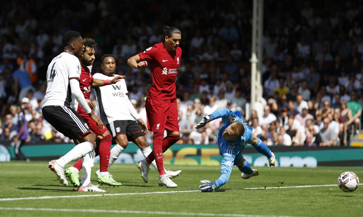 Bom tấn Nunez rực sáng, Liverpool hòa hú vía trên sân tân binh Ngoại hạng Anh