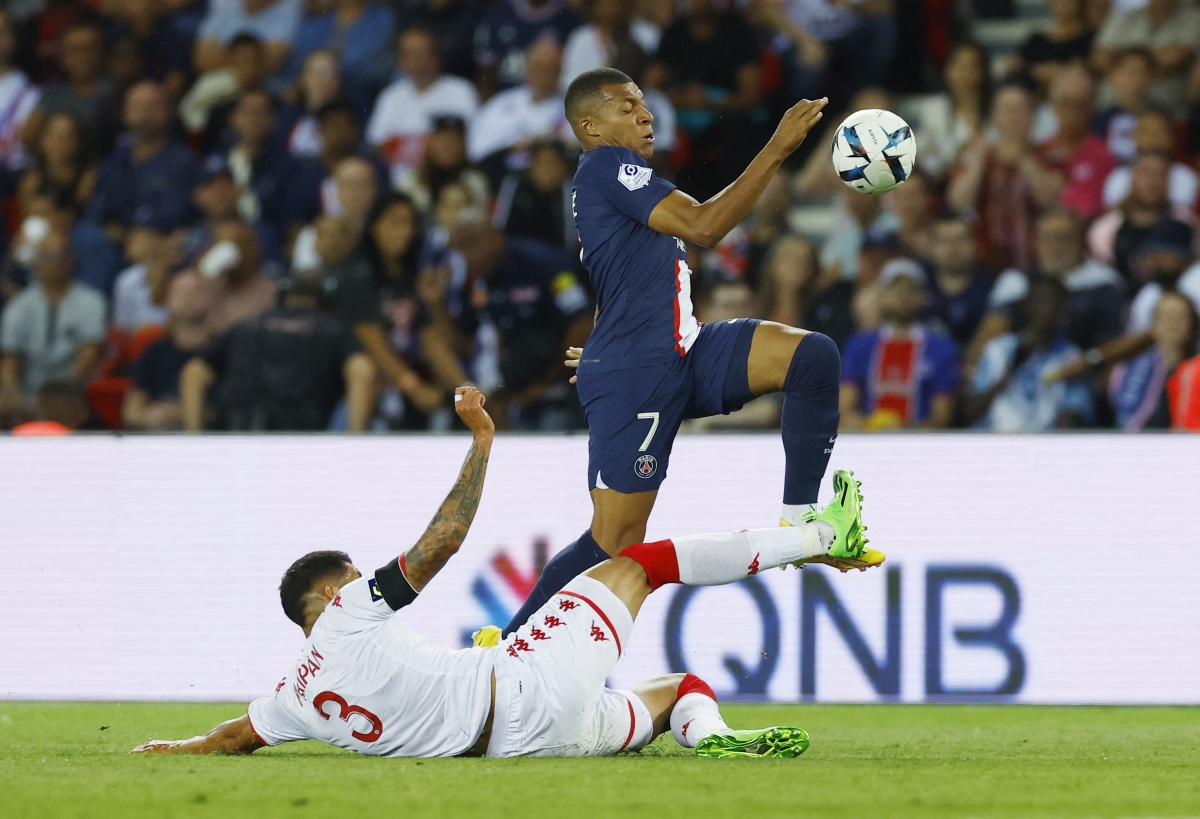 messi mbappe bo lo kho tin, psg bi monaco chia diem hinh anh 6