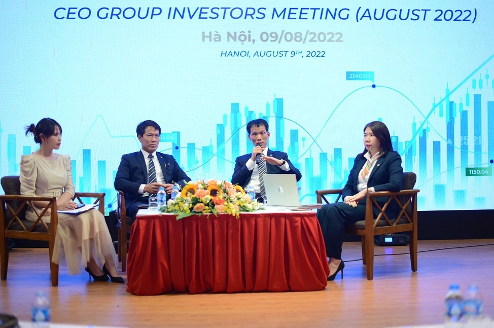 Tập đoàn CEO tham dự Hội nghị gặp gỡ nhà đầu tư