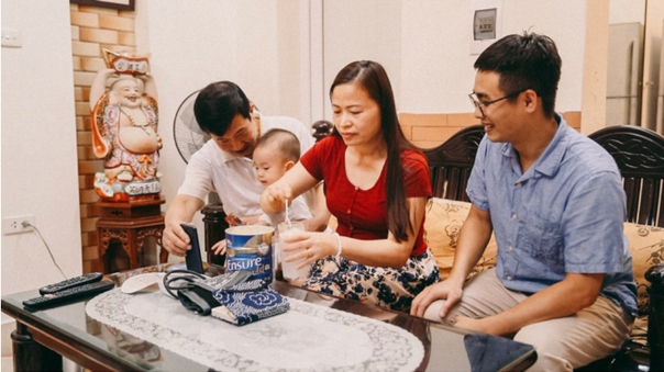 Tặng mẹ cha quà sức khỏe để con được phụng dưỡng lâu dài