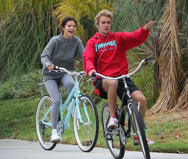 tinh yeu cua justin bieber sau thang ngay nguoi dan anh hao quang hinh anh 3