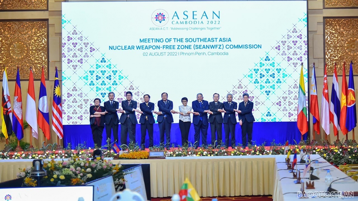 asean ministers commit to sea nuclear weapon-free zone picture 1