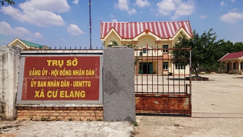 bat nguyen chu tich xa truc loi den bu o Dak lak hinh anh 1