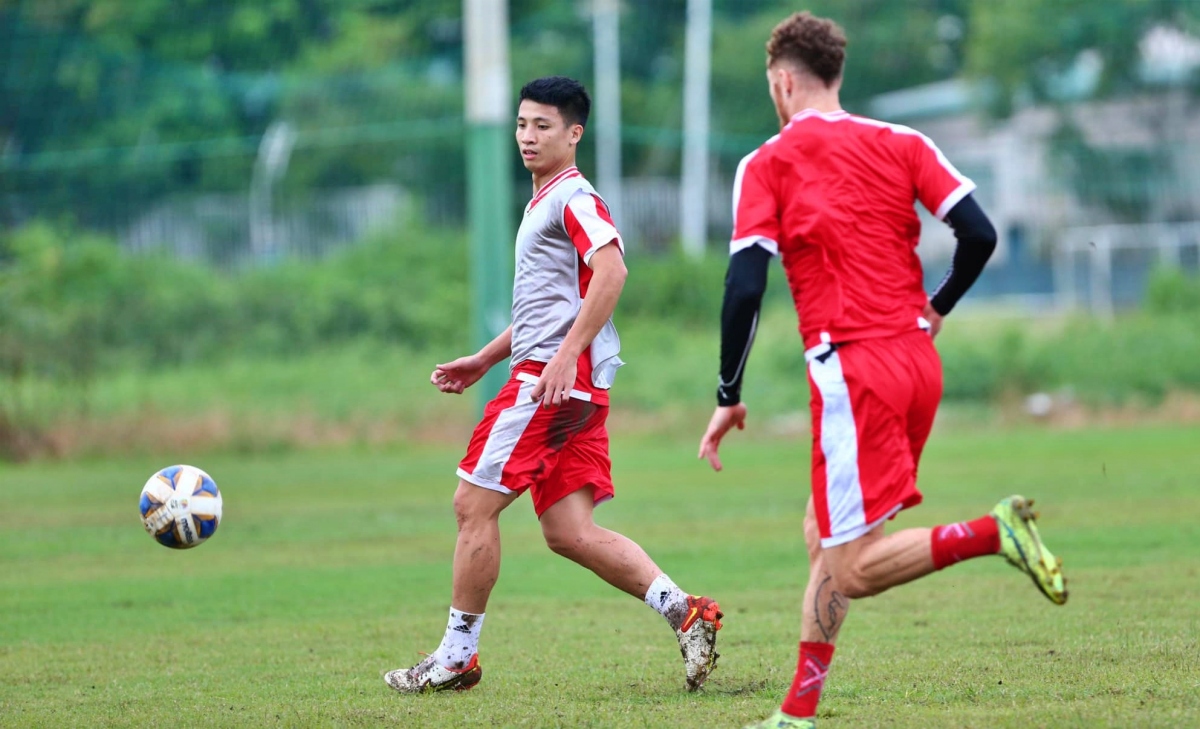 viettel fc nhan tin cuc vui truoc tran dau voi doi bong malaysia hinh anh 1