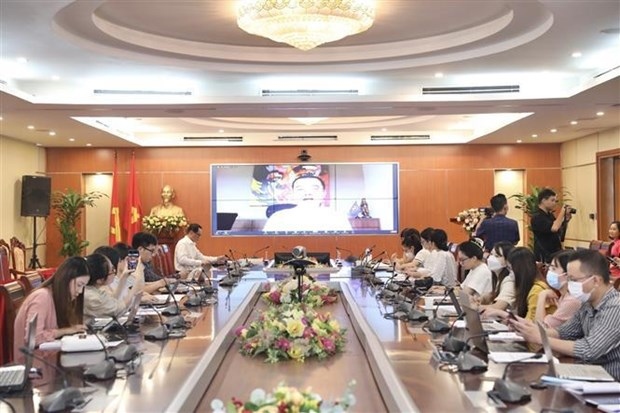 vietnam intensifies communication on asean on its 55th founding anniversary picture 1