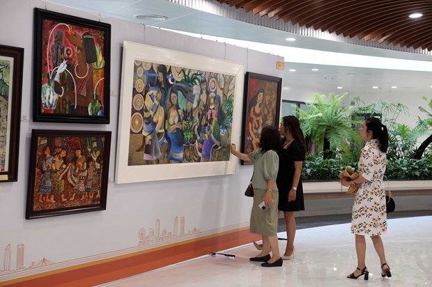 da nang art exhibition spreads love for the homeland picture 1