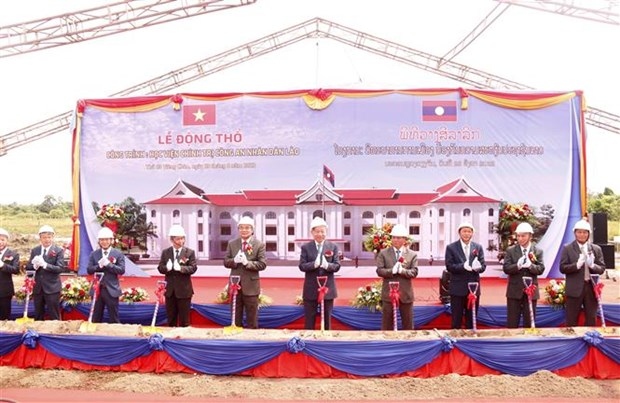 vietnam helps laos build public security academy in vientiane picture 1