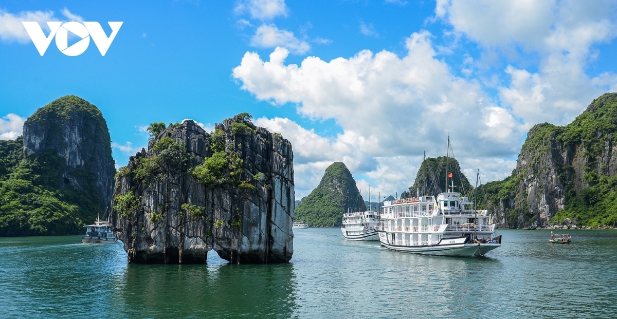 ha long bay named among most beautiful global destinations picture 1