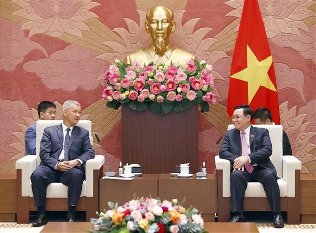 vietnamese legislature ready to share experience with laos top legislator picture 1