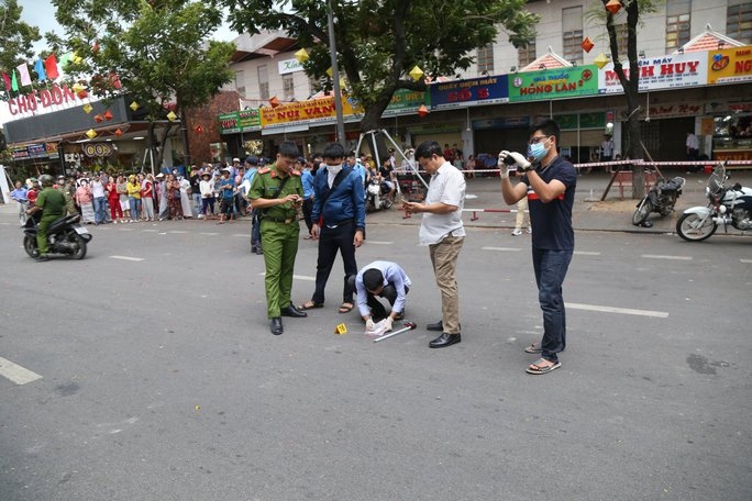 vi sao nhieu nguoi lao vao nhat vang, du biet do la vu cuop hinh anh 2