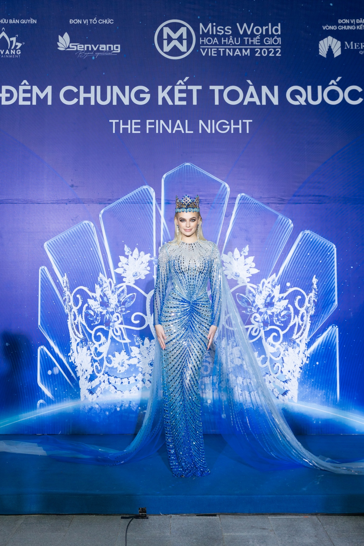 thuy tien do sac cung Do thi ha tren tham do chung ket miss world vietnam 2022 hinh anh 5