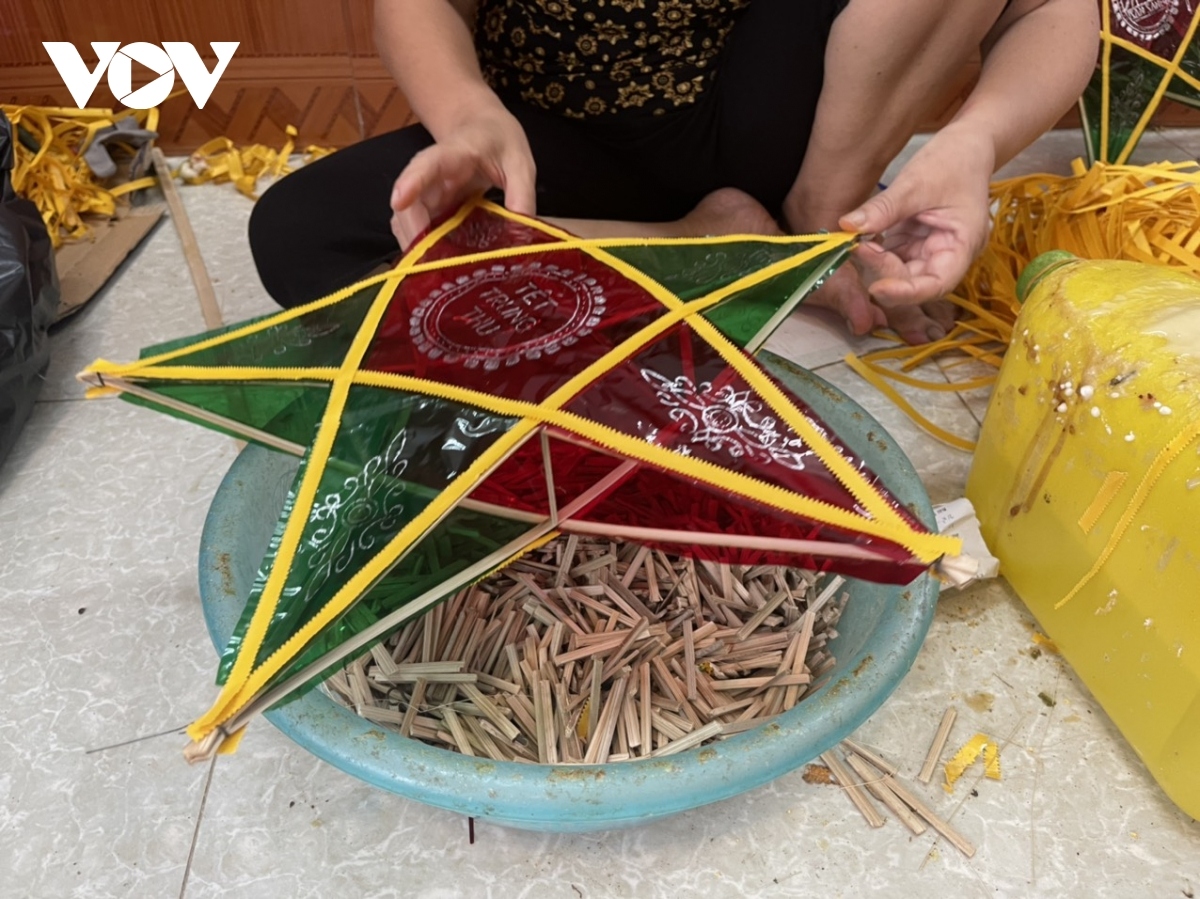 lantern making village busy ahead of mid-autumn festival picture 10