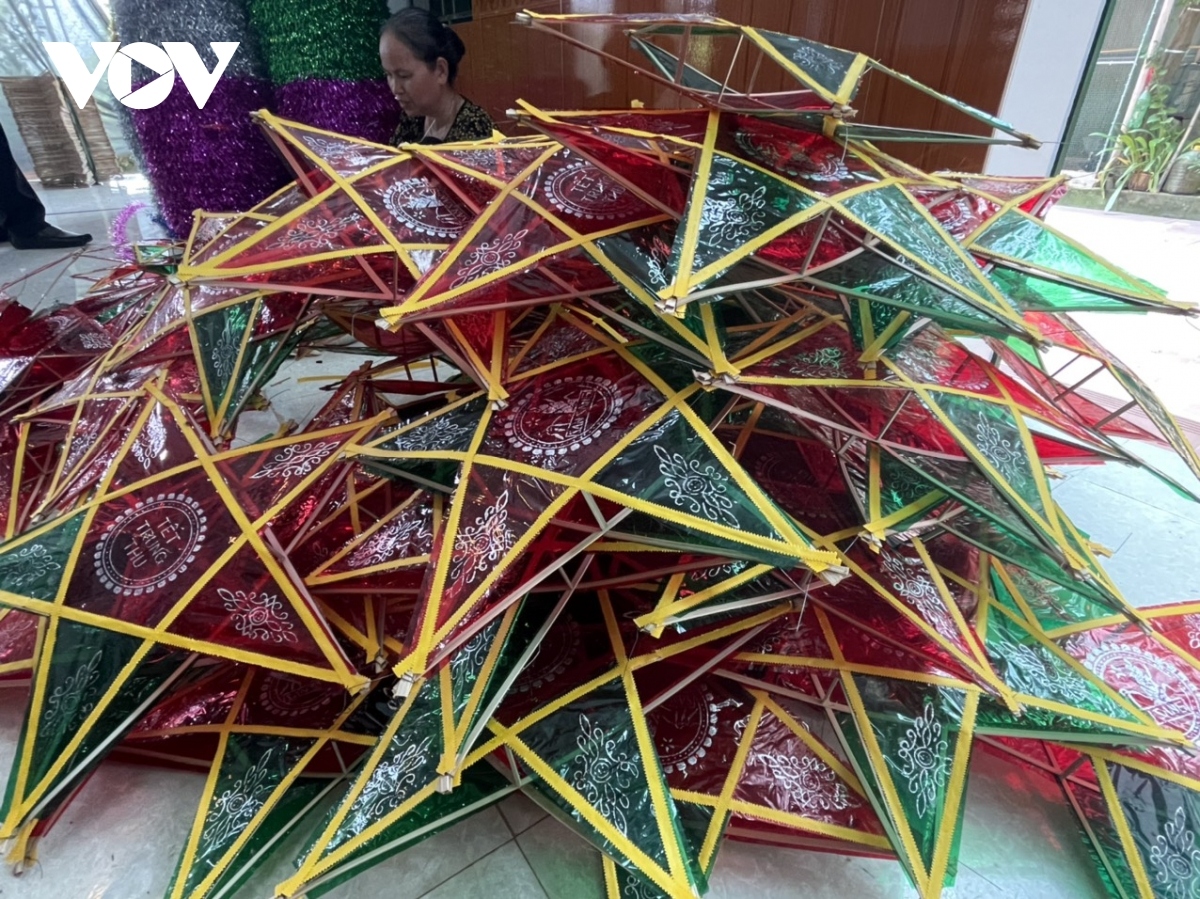 lantern making village busy ahead of mid-autumn festival picture 13