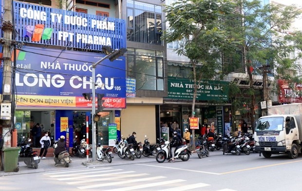 vietnam sees chain drugstores boom during covid-19 pandemic nikkei asia picture 1