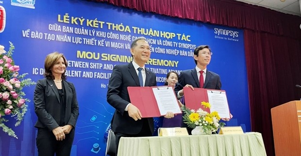 us chip giant assists vietnam in training workforce picture 1