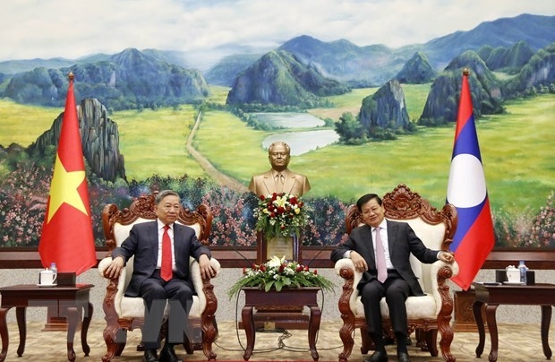 minister of public security pays courtesy calls on lao leaders picture 1