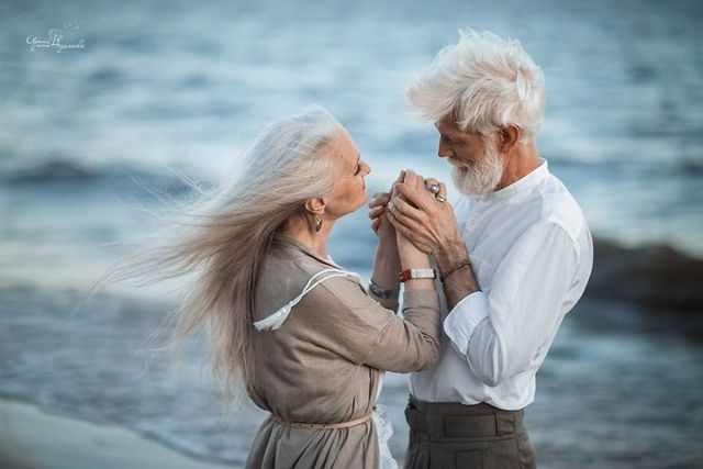 How to maintain a healthy sexual relationship for elderly individuals?