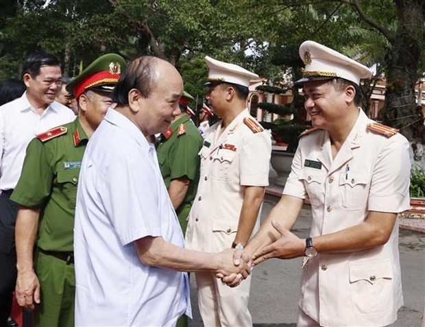 president inspects special amnesty work in dong nai picture 1
