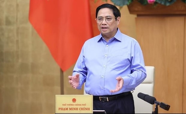 pm urges thorough consideration, prudence during land law revision picture 1