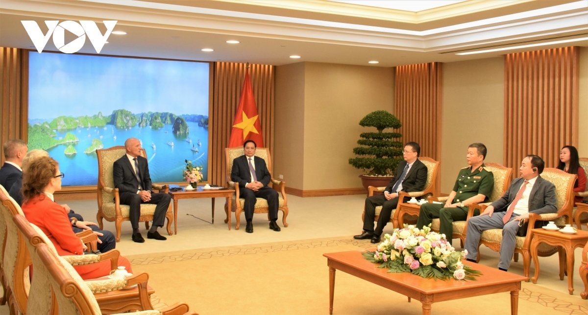pm desires more russian cooperation in preserving president hcm s body picture 2
