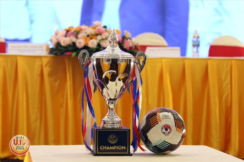champion of international u19 football tournament to be awarded us 10,000 picture 1