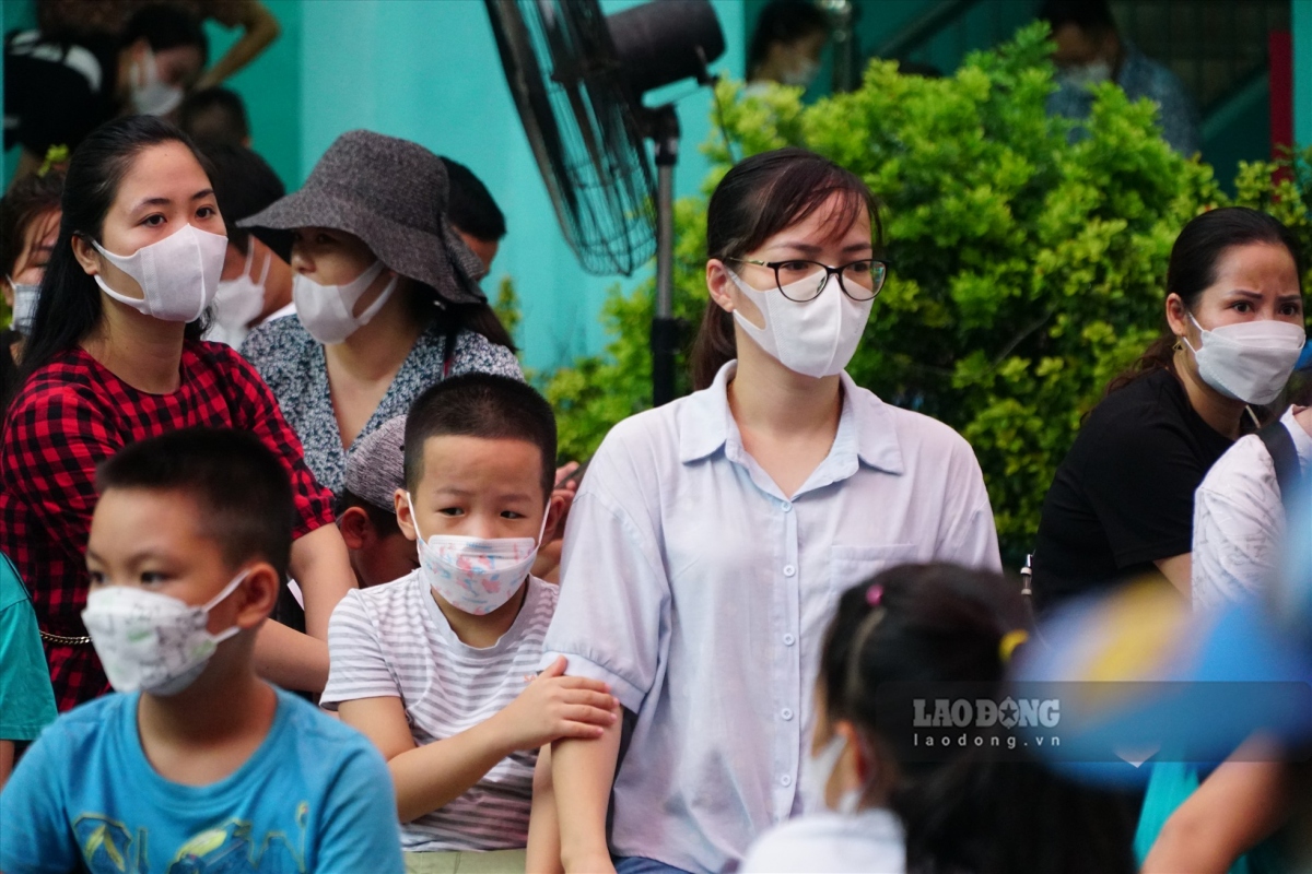 more children receive covid-19 vaccines ahead of new school year picture 3