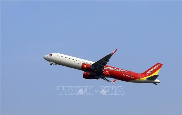 vietjet adjusts flying routes to northeast asia picture 1