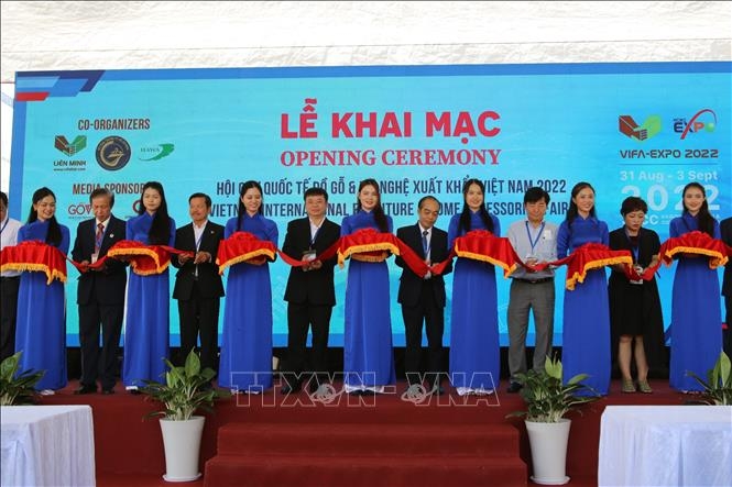 International Furniture and Home Accessories Fair opens in HCM City