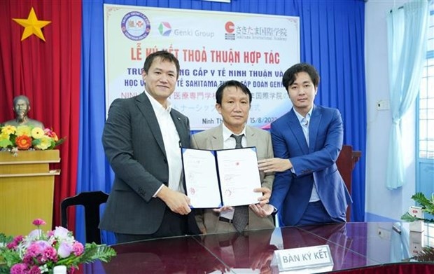 japanese group helps ninh thuan train medical students picture 1