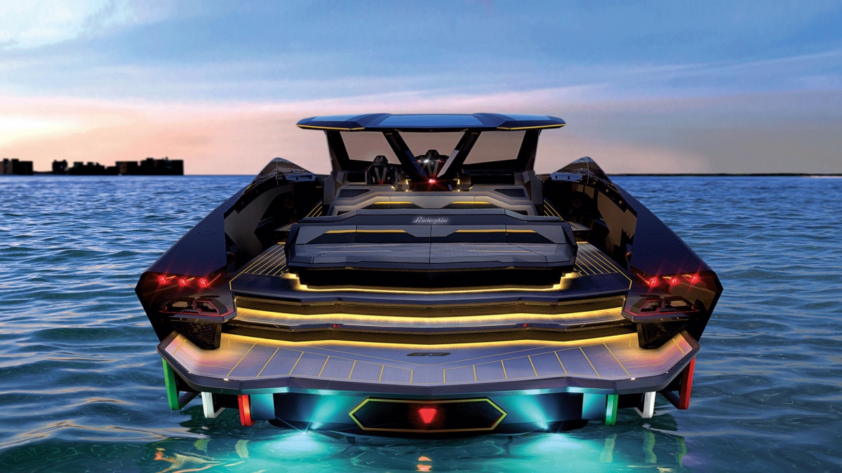 Cận cảnh siêu du thuyền Tecomar Lamborghini 63  mã lực