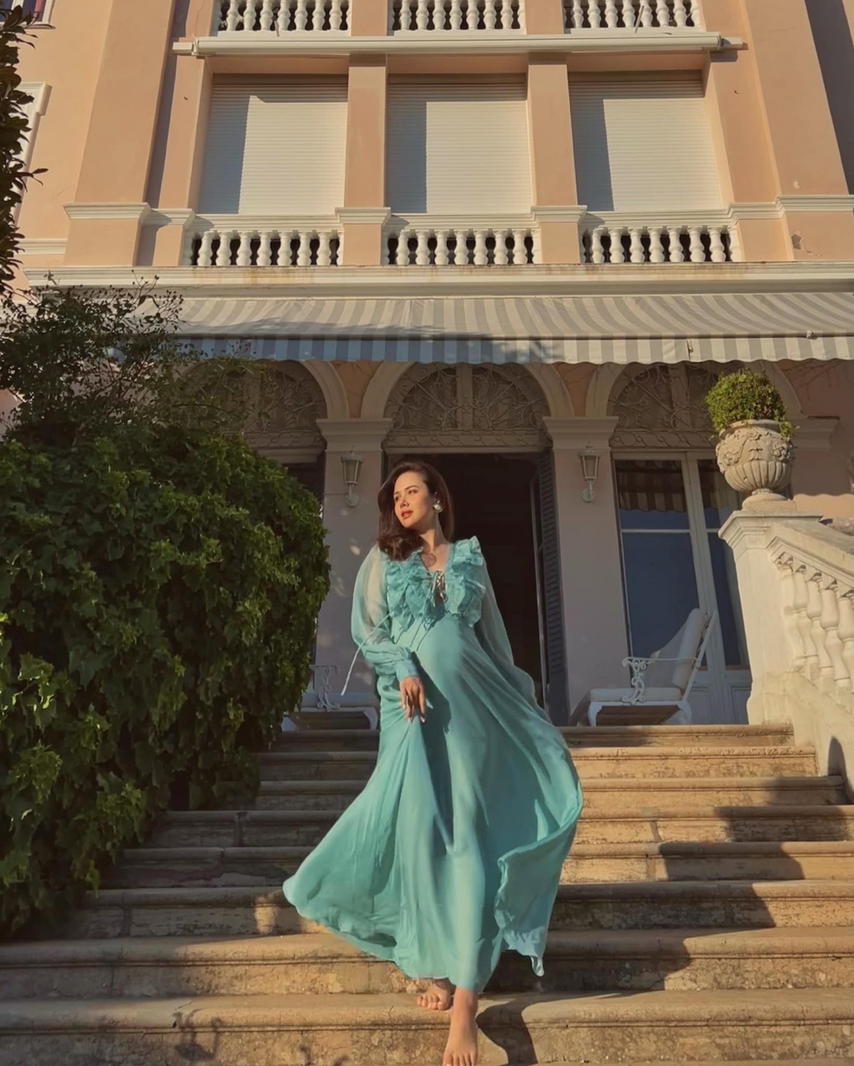 nhung ba bau xinh dep va goi cam cua showbiz viet hinh anh 11