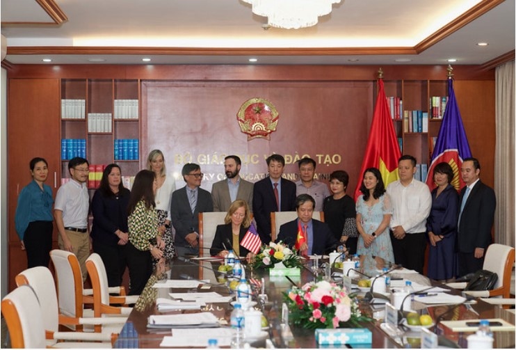 vietnam, us expand cooperation on higher education picture 1