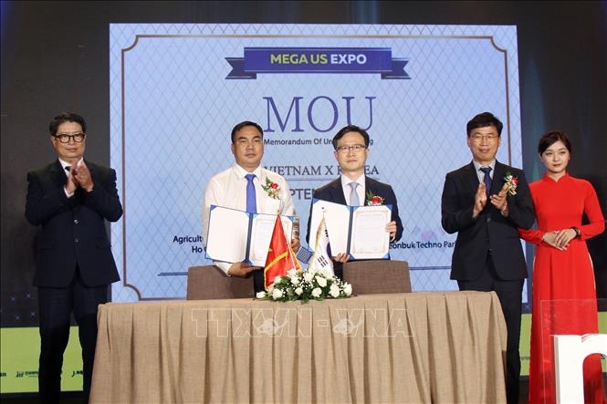 vietnam, rok ink mous on innovative startup, technology transfer support picture 1